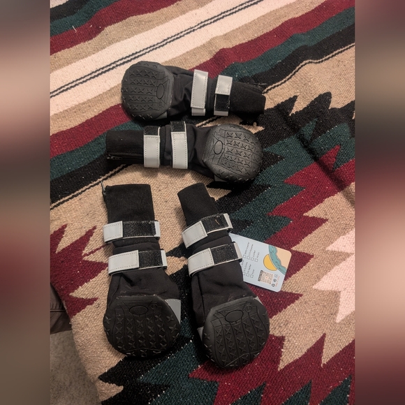 ⭐2/$25⭐New Shoes for Large Dogs, Waterproof Anti-Slip Boots & Paw Protectors - Picture 5 of 6